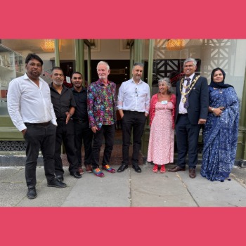 Ludlow Curry Night Raises £400 for Two Charities